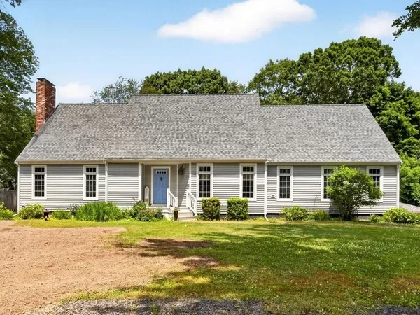 $899,900 | 346 Judson Street, Raynham, MA 02767