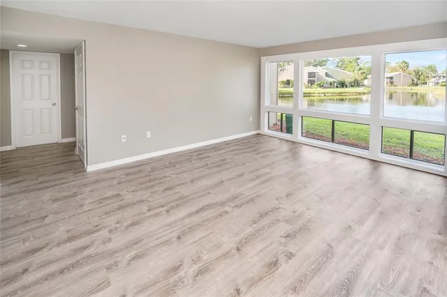 $1,895 | 5838 Peregrine Avenue, Unit E03, Orlando, FL 32819