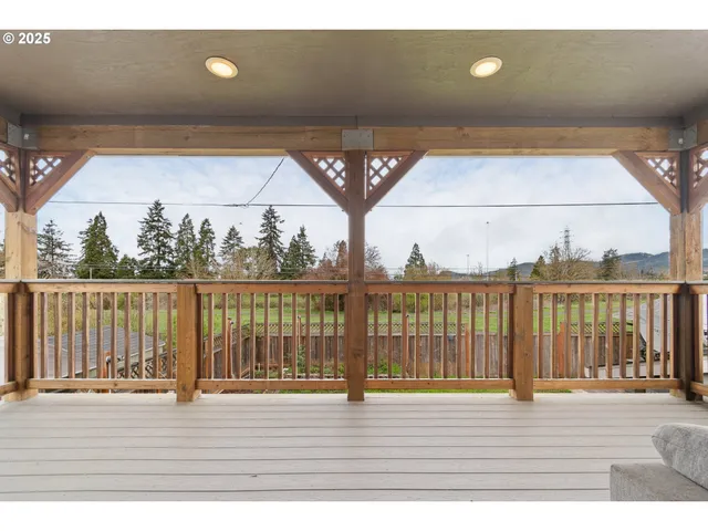 $470,000 | 1310 West Quinalt Street, Springfield, OR 97477