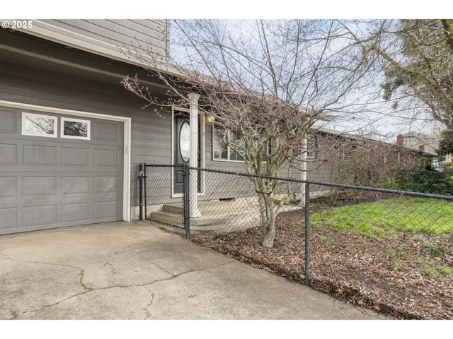 $470,000 | 1310 West Quinalt Street, Springfield, OR 97477