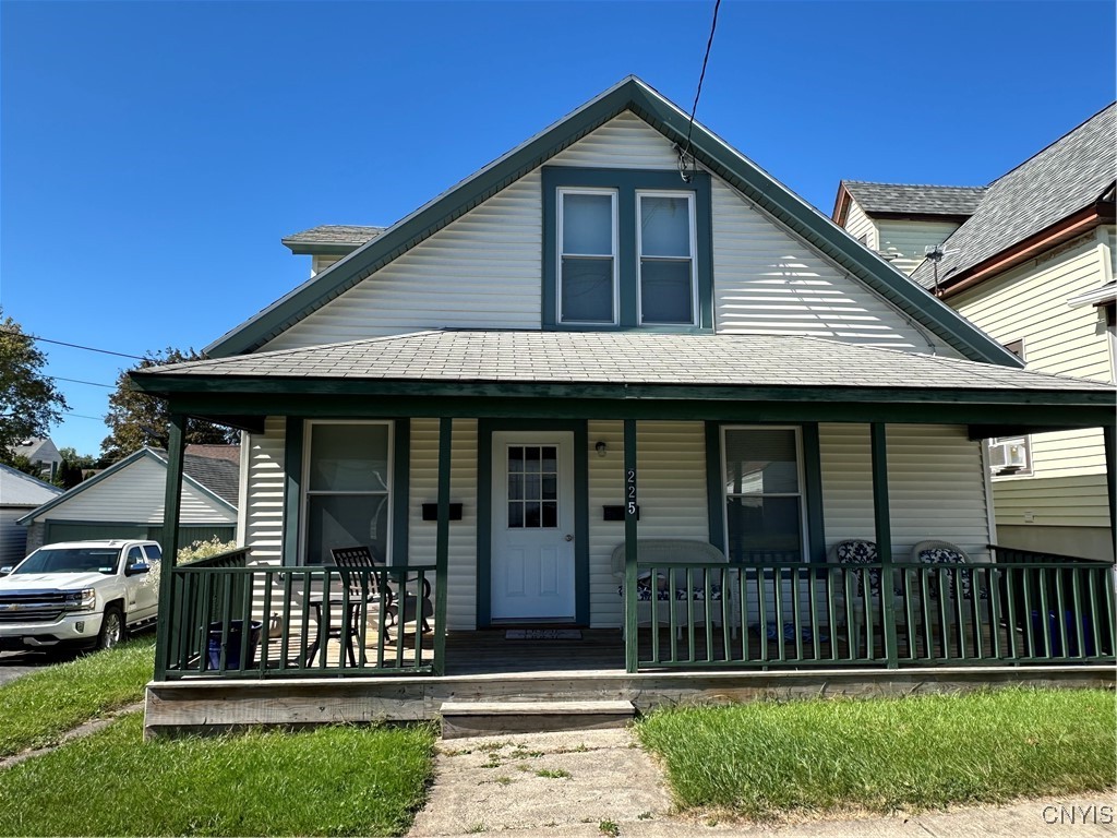 Exterior front- nice porch