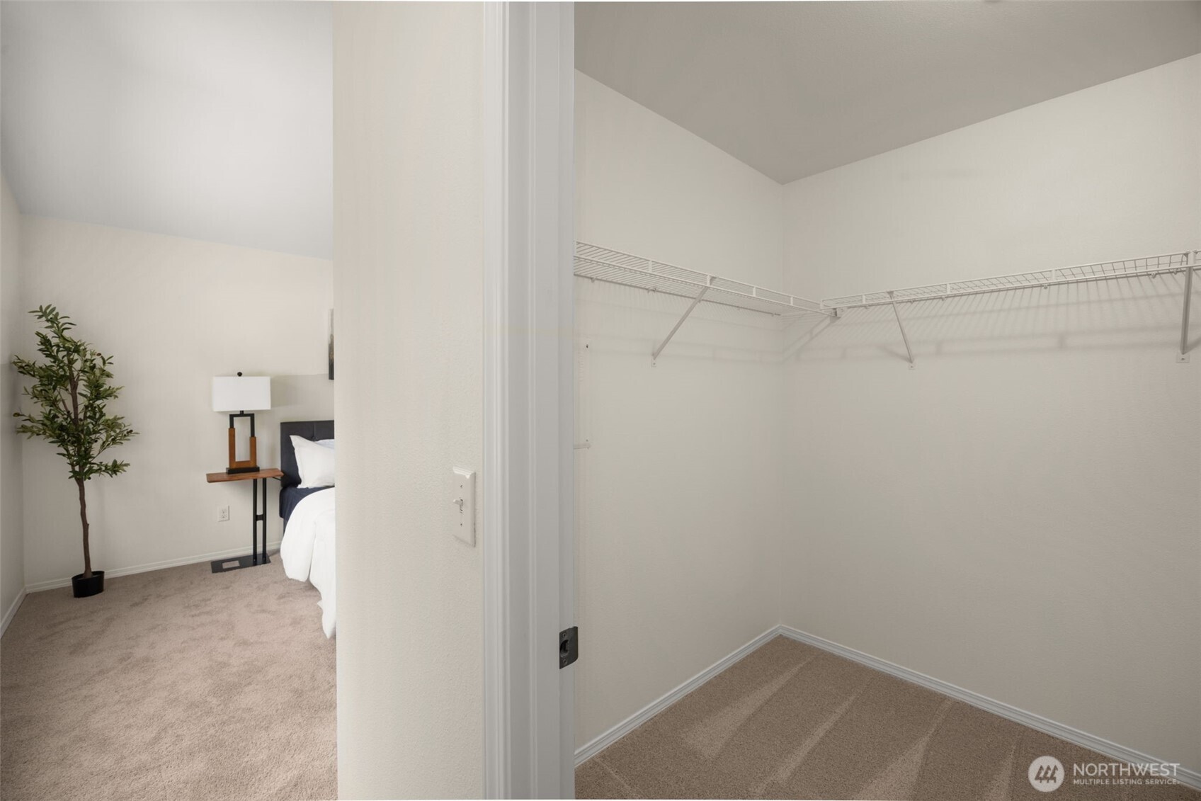 19015 25th Drive Southeast Bothell, WA 98012 - Photo 13 of 27