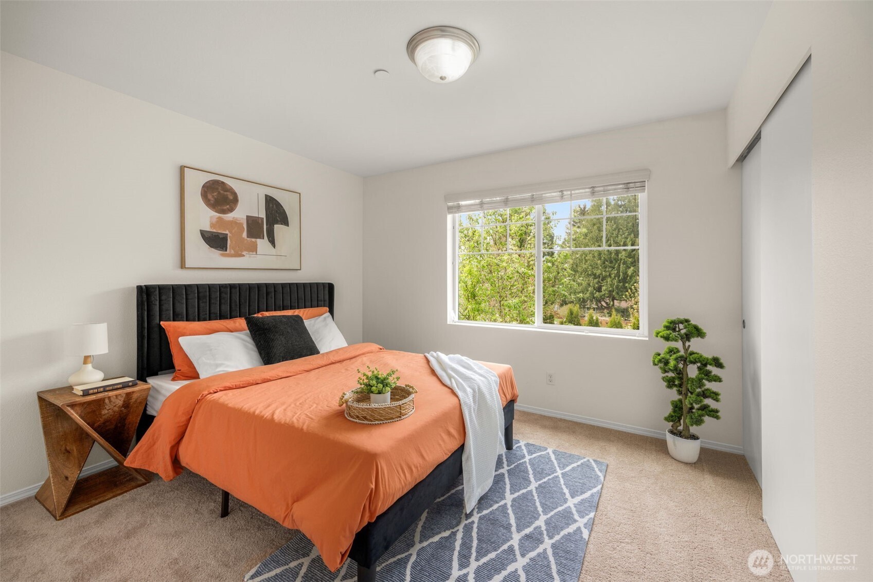 19015 25th Drive Southeast Bothell, WA 98012 - Photo 16 of 27