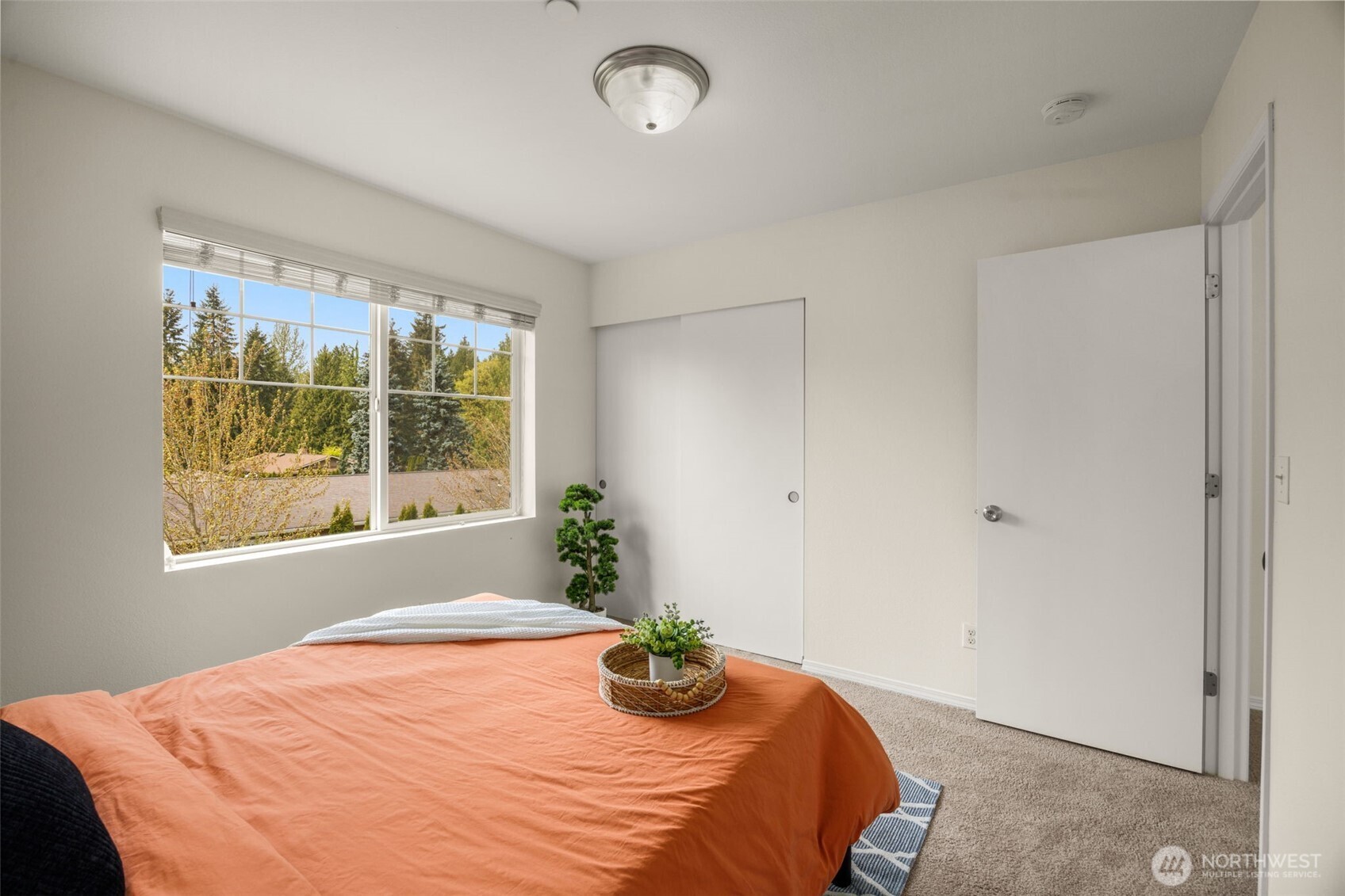 19015 25th Drive Southeast Bothell, WA 98012 - Photo 18 of 27