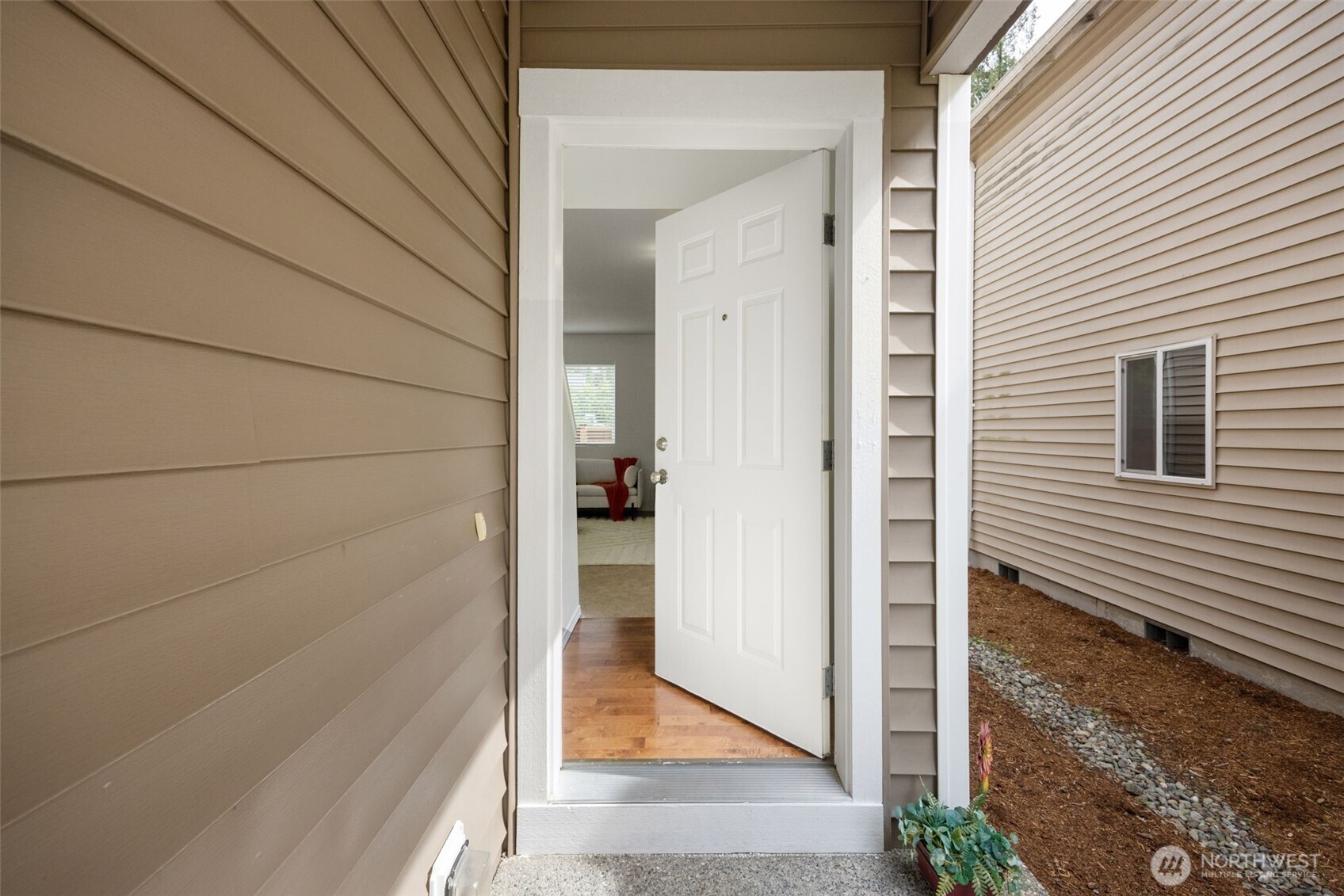 19015 25th Drive Southeast Bothell, WA 98012 - Photo 2 of 27