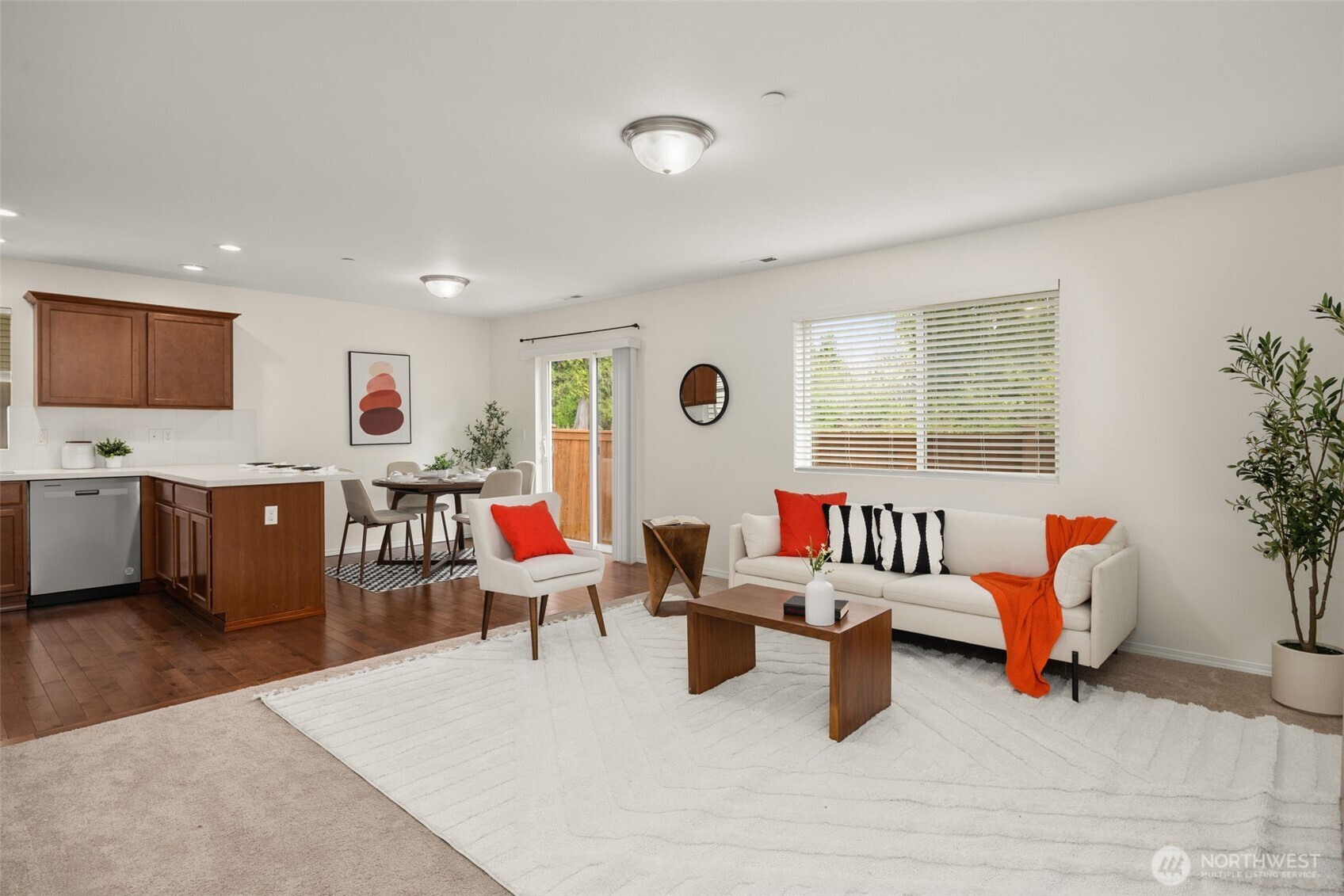 19015 25th Drive Southeast Bothell, WA 98012 - Photo 3 of 27