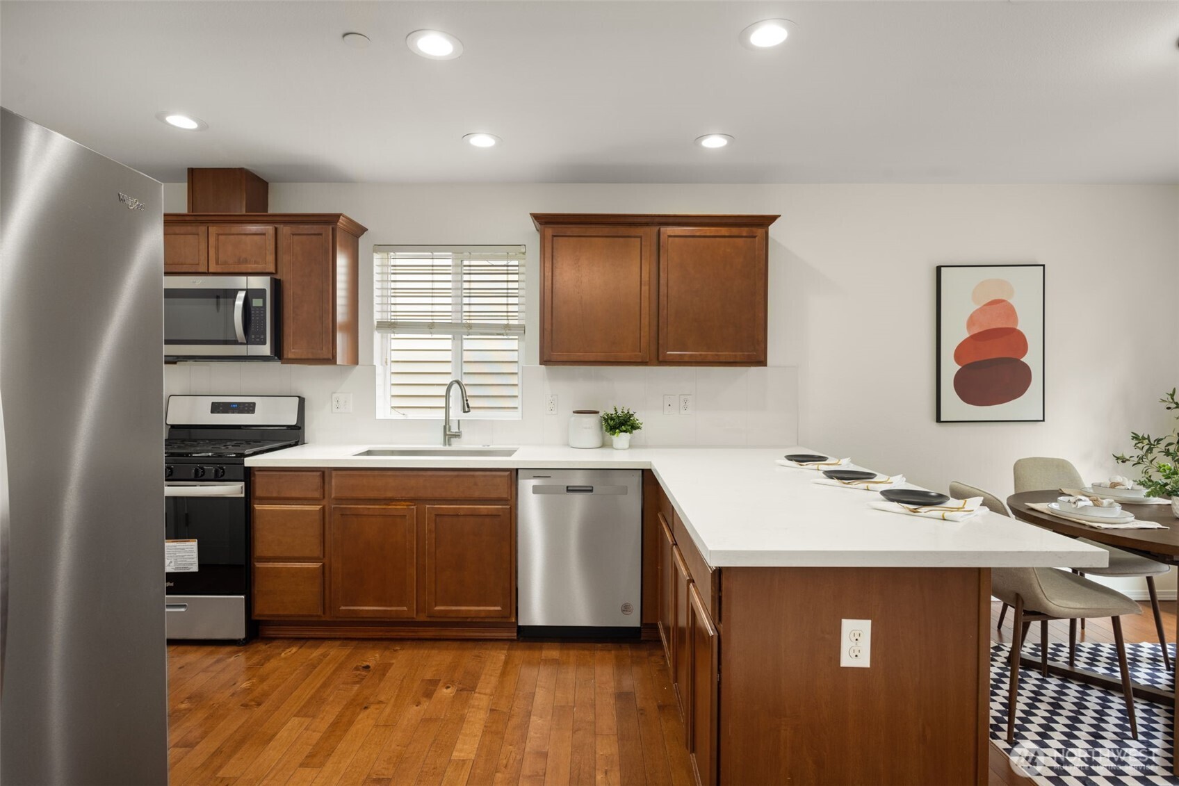 19015 25th Drive Southeast Bothell, WA 98012 - Photo 7 of 27