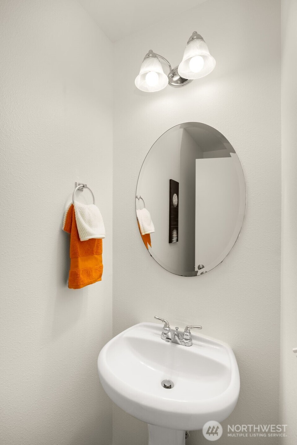 19015 25th Drive Southeast Bothell, WA 98012 - Photo 10 of 27