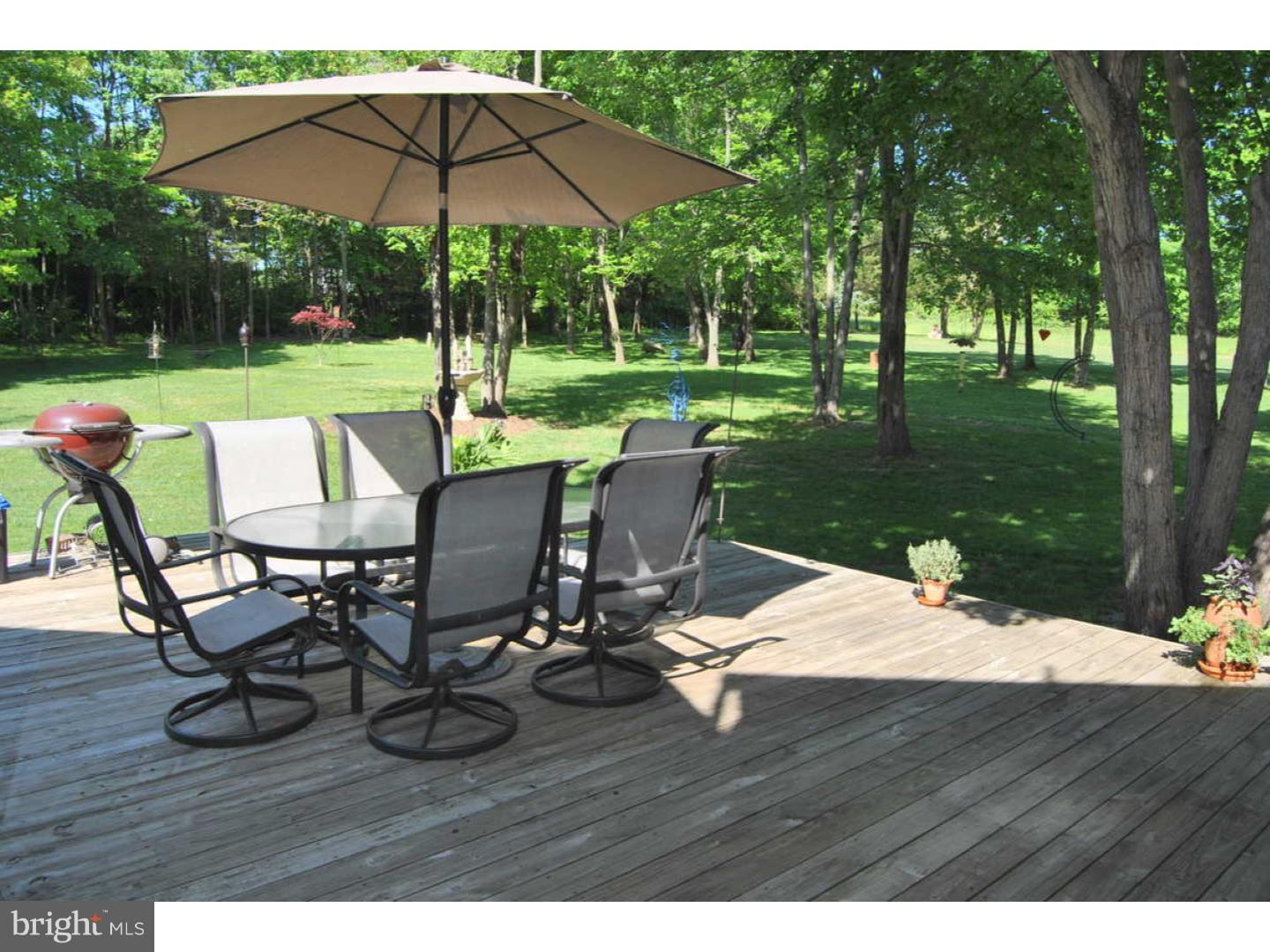 2680 Meetinghouse Road Jamison, PA 18929 - Photo 20 of 25 Deck