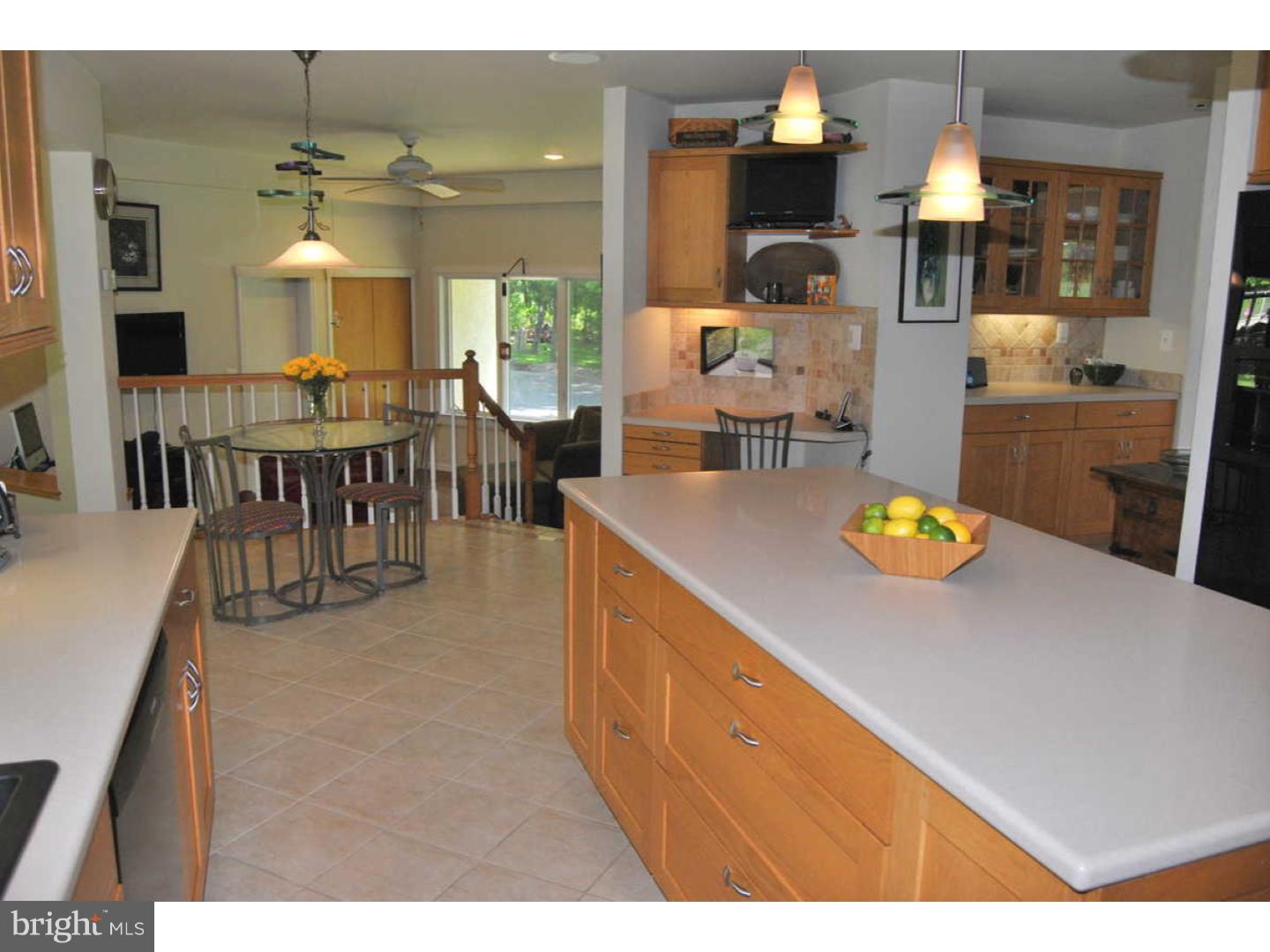2680 Meetinghouse Road Jamison, PA 18929 - Photo 9 of 25 Kitchen