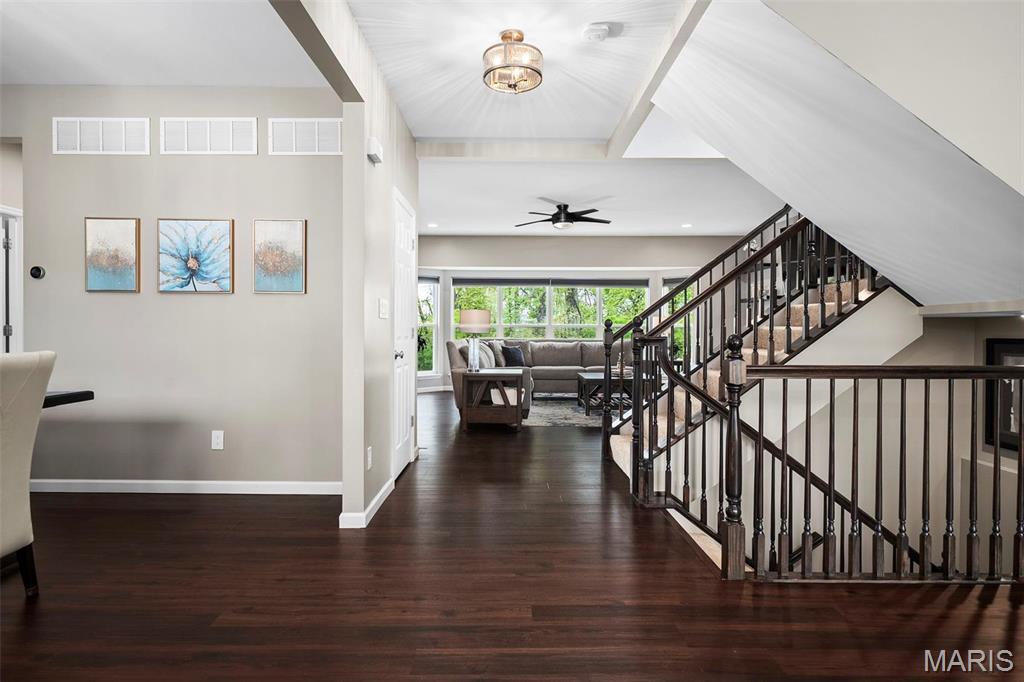 5201 Eagle Wing Court Eureka, MO 63025 - Photo 3 of 44