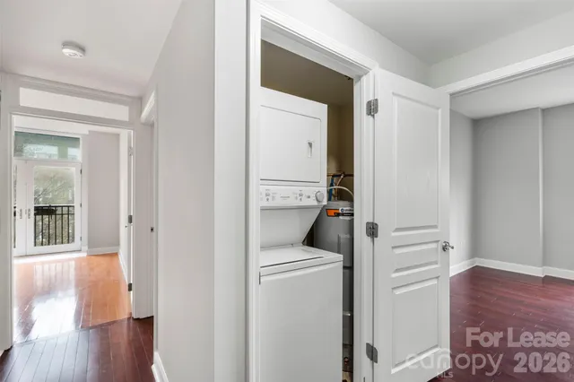 $2,200 | 1320 Fillmore Avenue, Unit 400, Charlotte, NC 28203