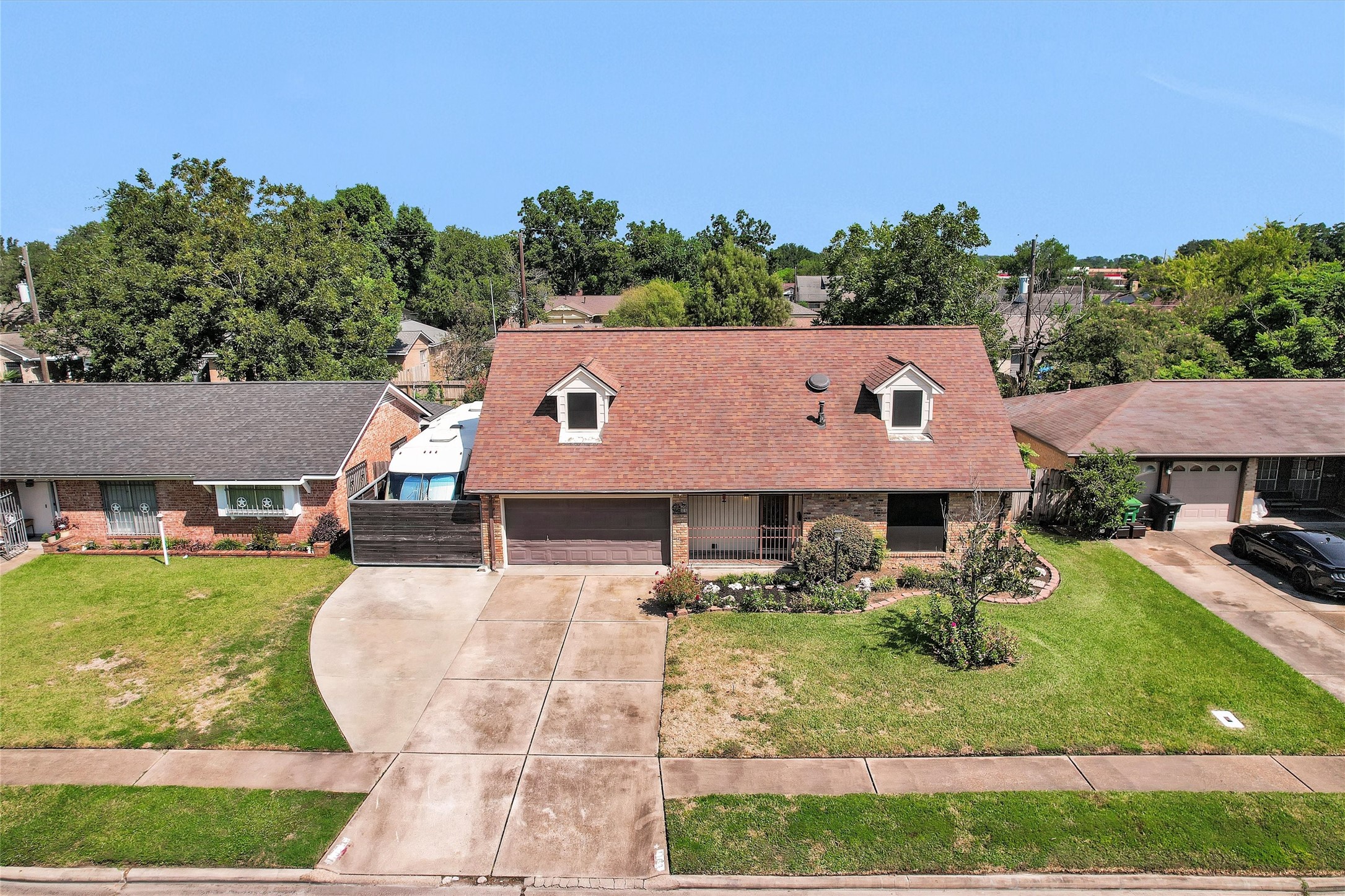 1102 Mosher Lane Houston, TX 77088 - Photo 41 of 50 an aerial view of a house with garden