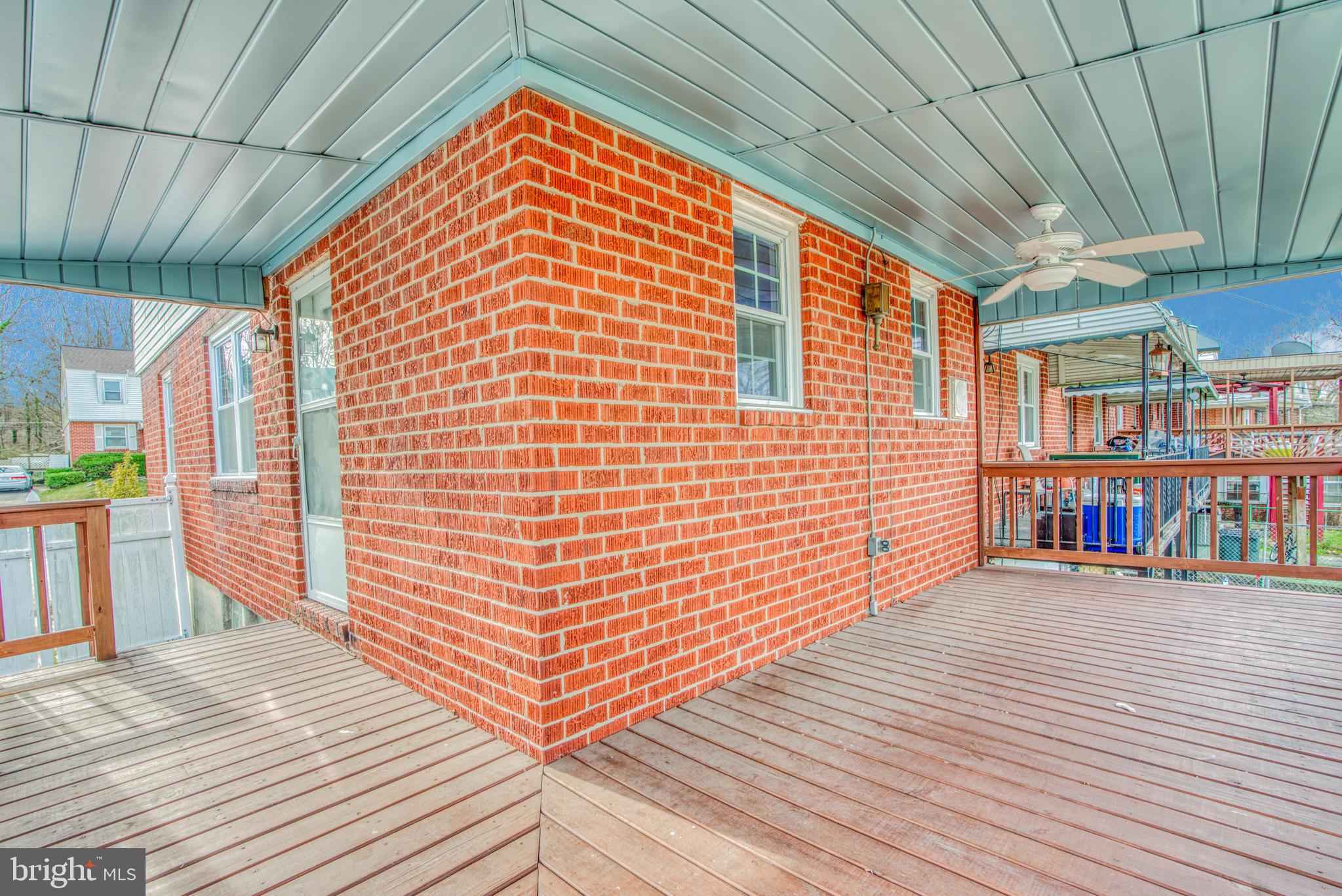 5638 Arnhem Road Baltimore, MD 21206 - Photo 25 of 31 Large Back Porch