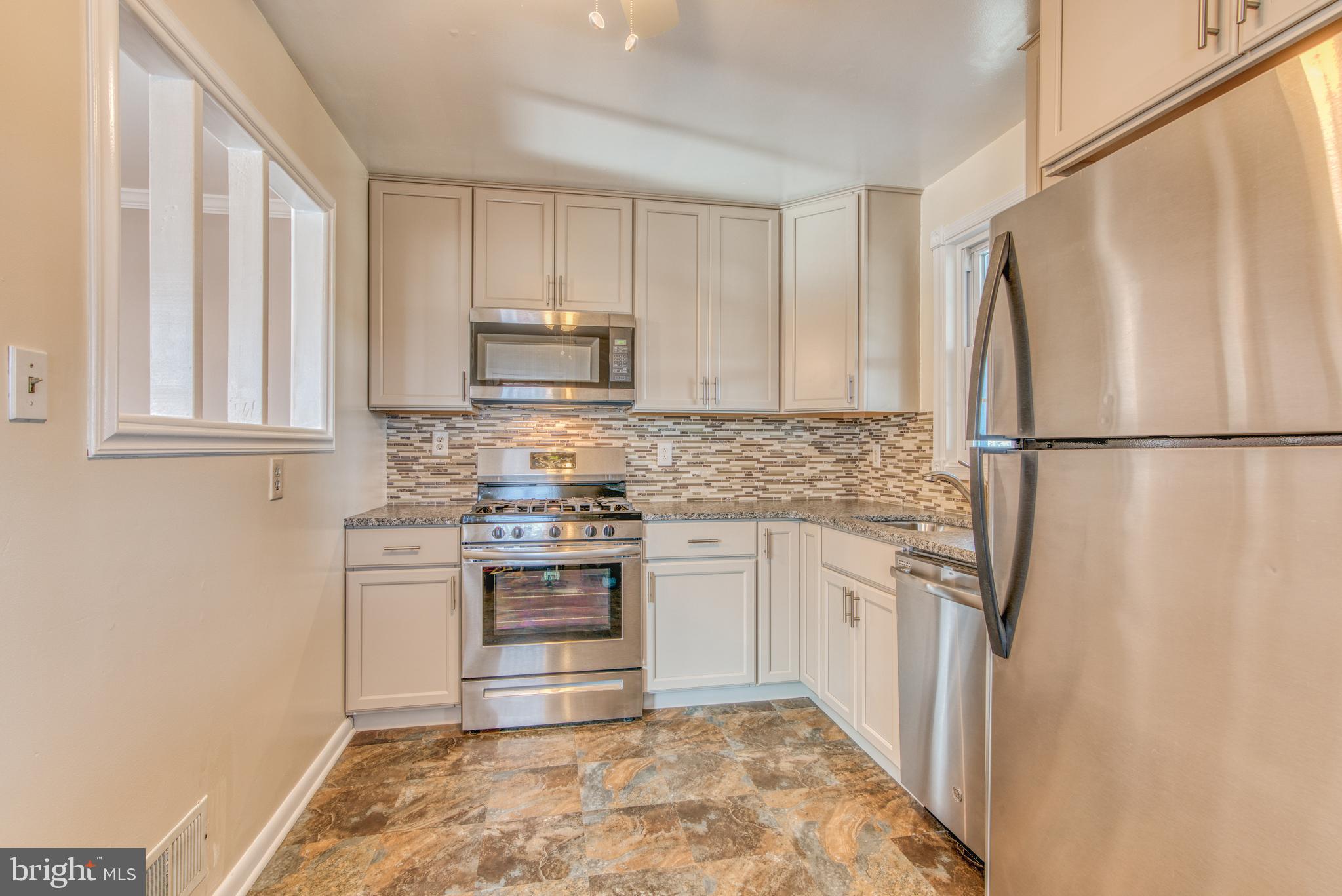 5638 Arnhem Road Baltimore, MD 21206 - Photo 8 of 31 Kitchen