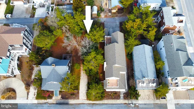 $2,295,000 | 107 1st Street, Bethany Beach, DE 19930