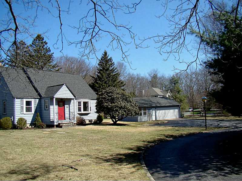 2389 Division Road East Greenwich, RI 02818 - Photo 5 of 24 Exterior Front.