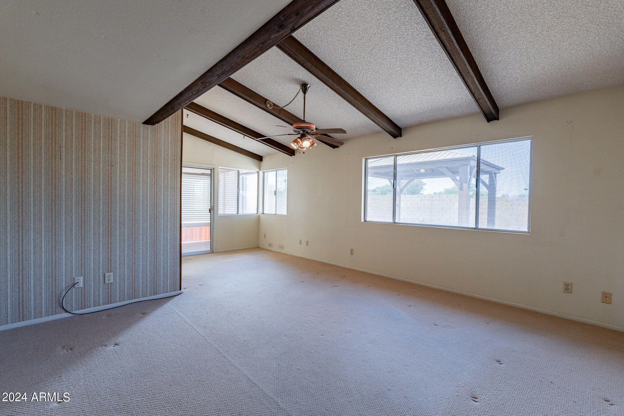 2231 East Kathleen Road Phoenix, AZ 85022 - Photo 4 of 29 11-web-or-mls-Kathleen-11
