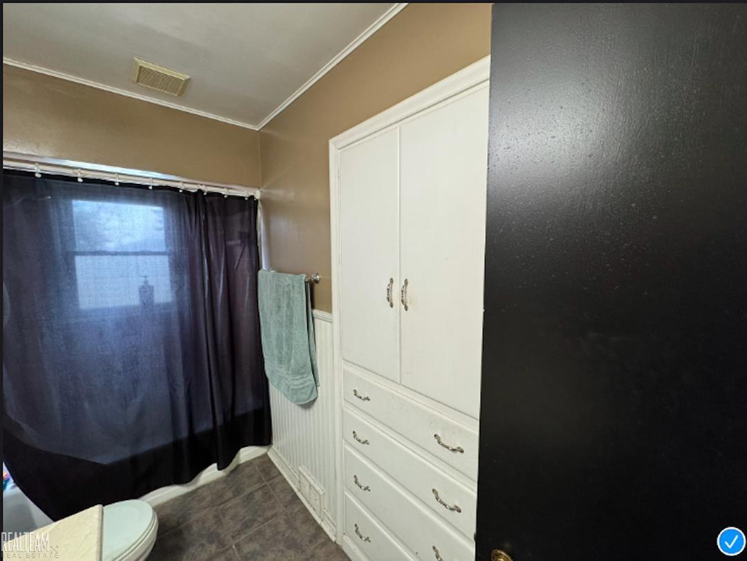 3616 North Custer Road Monroe, MI 48162 - Photo 22 of 33 50167706-19E12594-5AC7-4F0A-AA8B-FE03146491E6.JPG