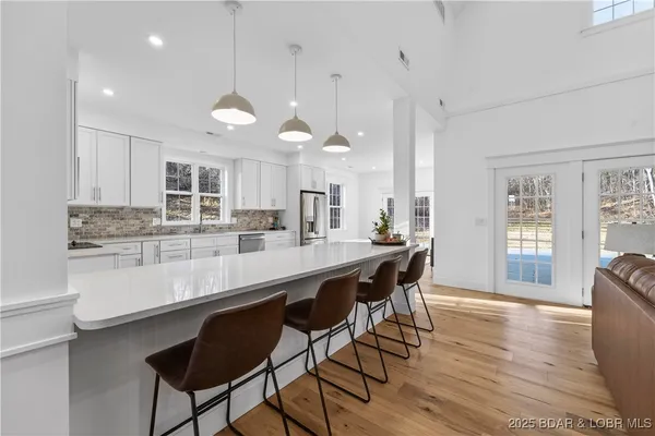 $749,000 | 109 Allen Road, Eldon, MO 65026