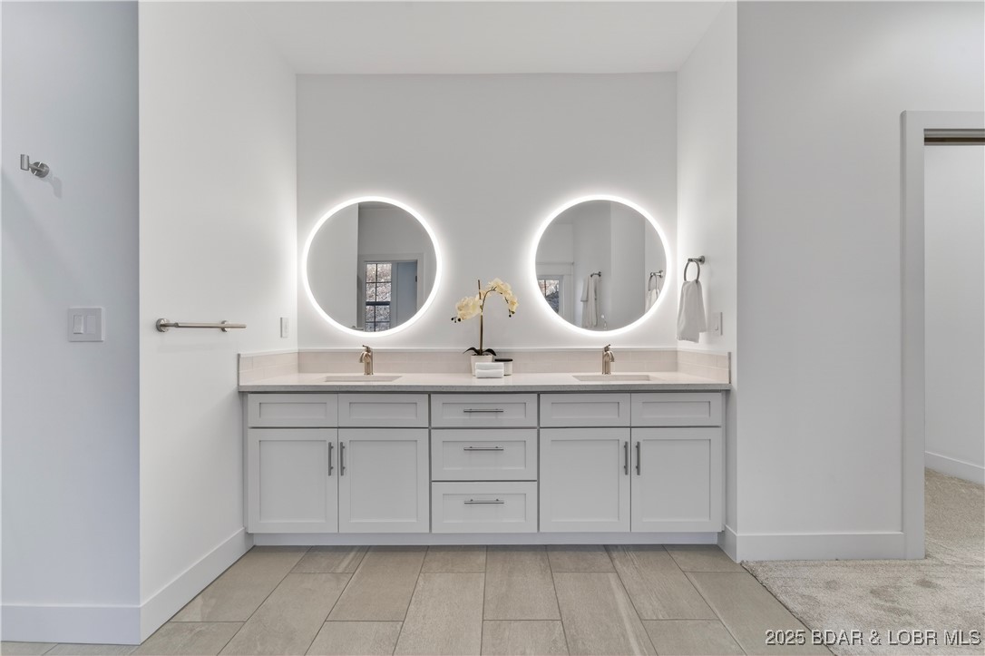 109 Allen Road Eldon, MO 65026 - Photo 28 of 58 Master Bathroom