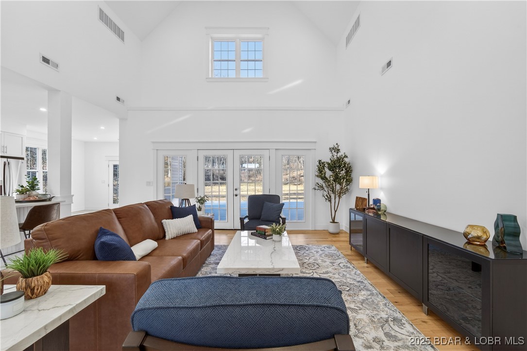 109 Allen Road Eldon, MO 65026 - Photo 10 of 58 Living Room