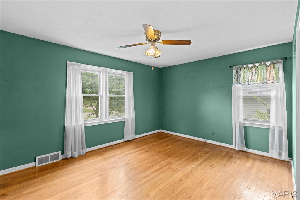 425 Linum Lane Webster Groves, MO 63119 - Photo 13 of 24