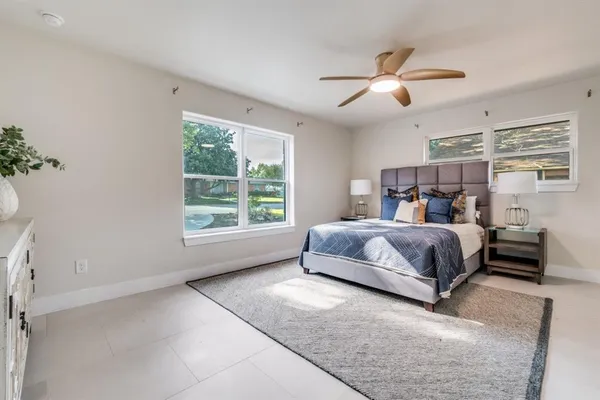 $21,000 | 7115 Meadow Road, Dallas, TX 75230