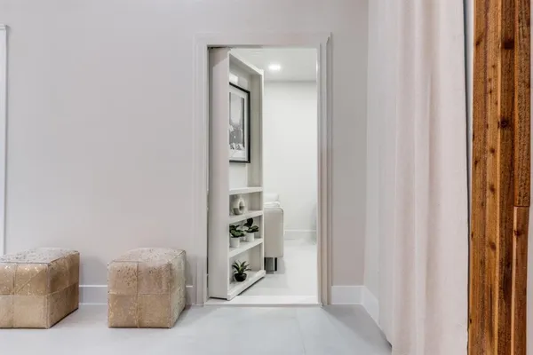 $21,000 | 7115 Meadow Road, Dallas, TX 75230