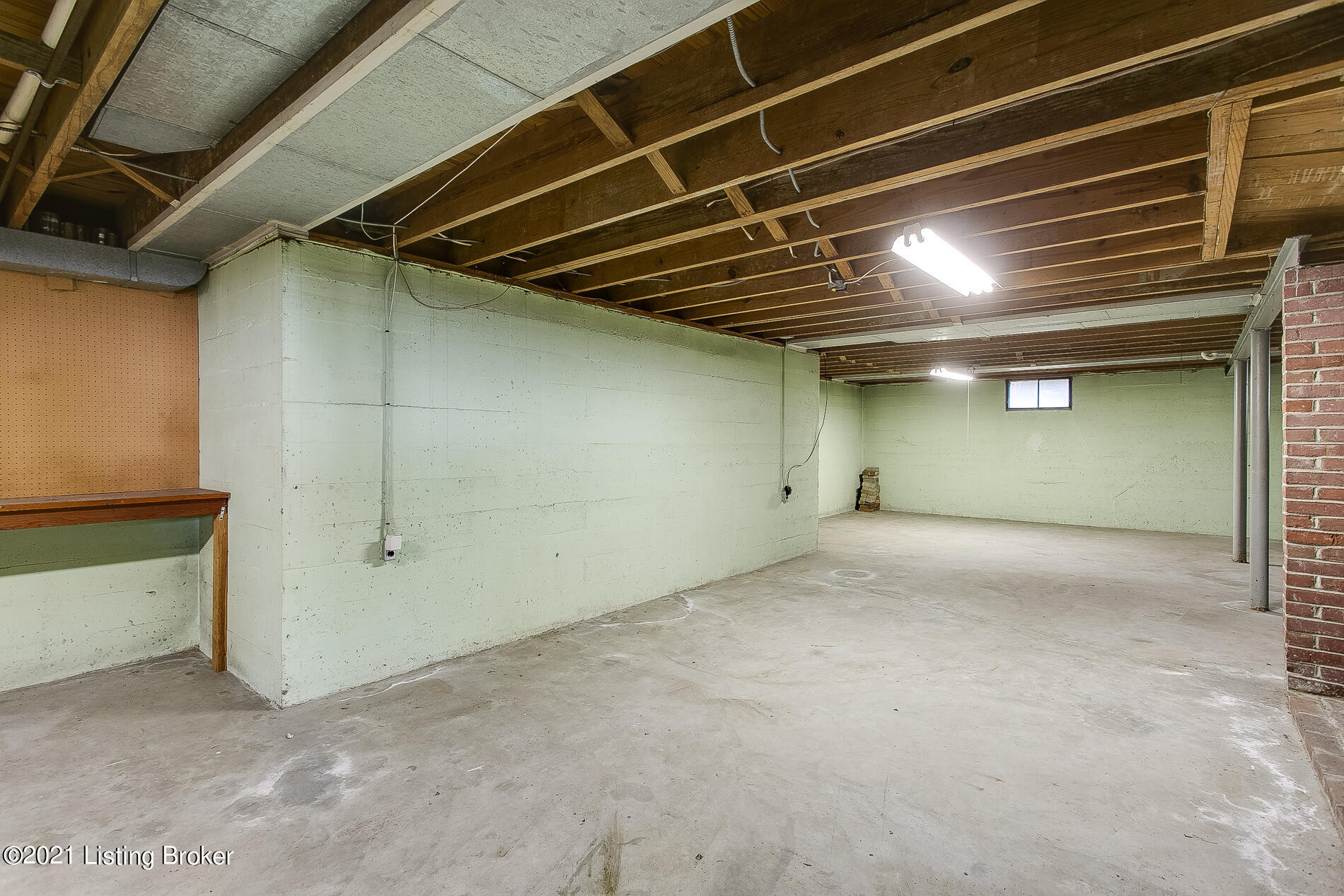 320 Brunswick Road Louisville, KY 40207 - Photo 33 of 42 320 Brunswick Rd-35