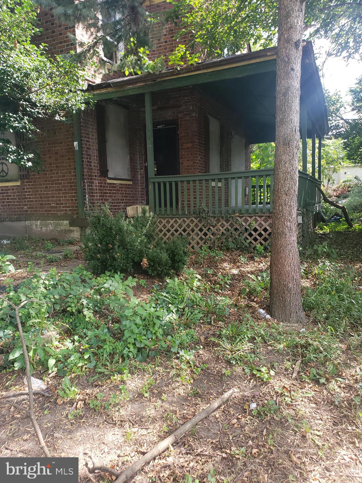 1078 Trent Road Camden, NJ 08104 - Photo 1 of 4 Gallery Image 1
