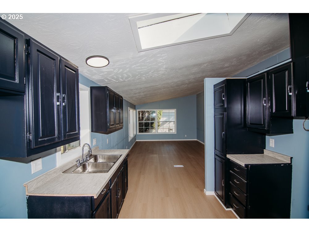 338 Archie Street Eugene, OR 97402 - Photo 17 of 34