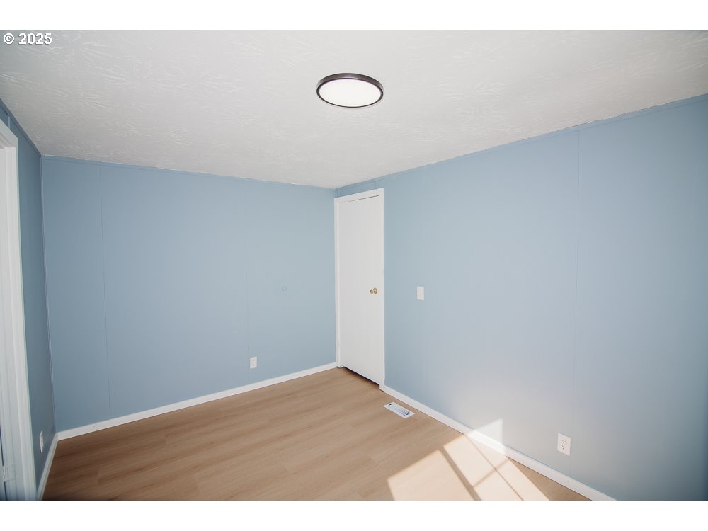 338 Archie Street Eugene, OR 97402 - Photo 20 of 34