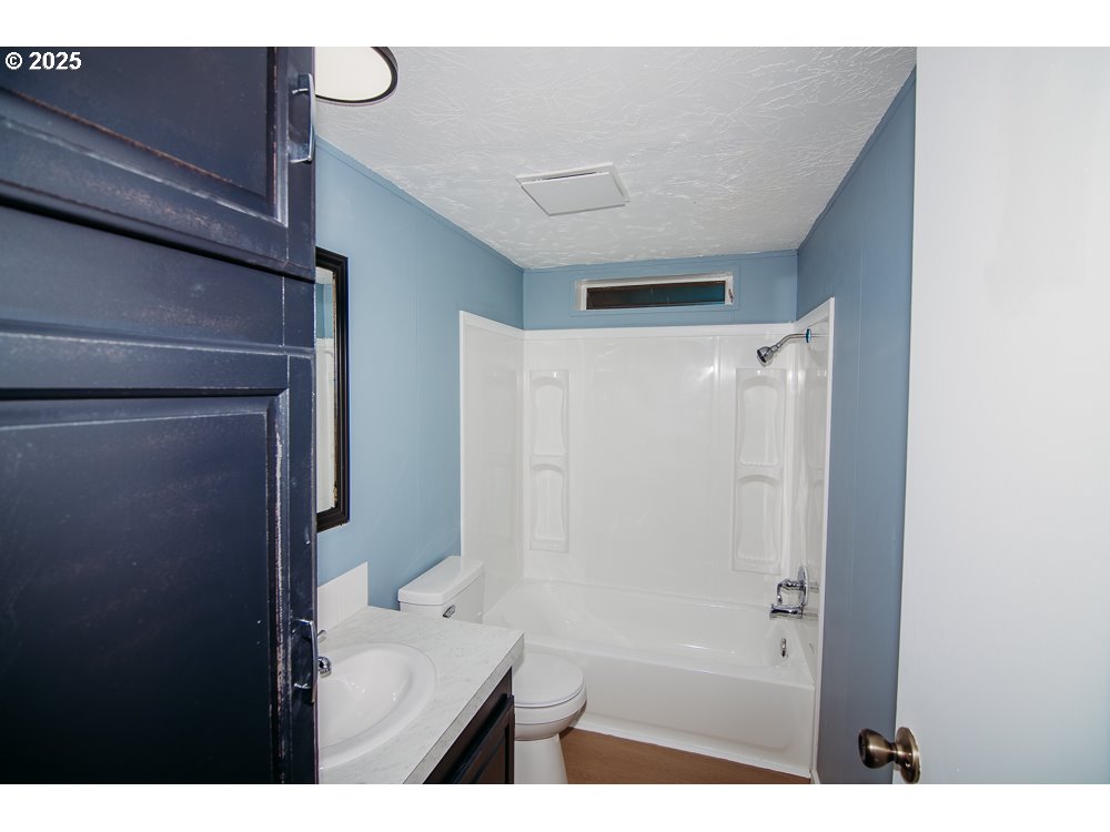 338 Archie Street Eugene, OR 97402 - Photo 23 of 34