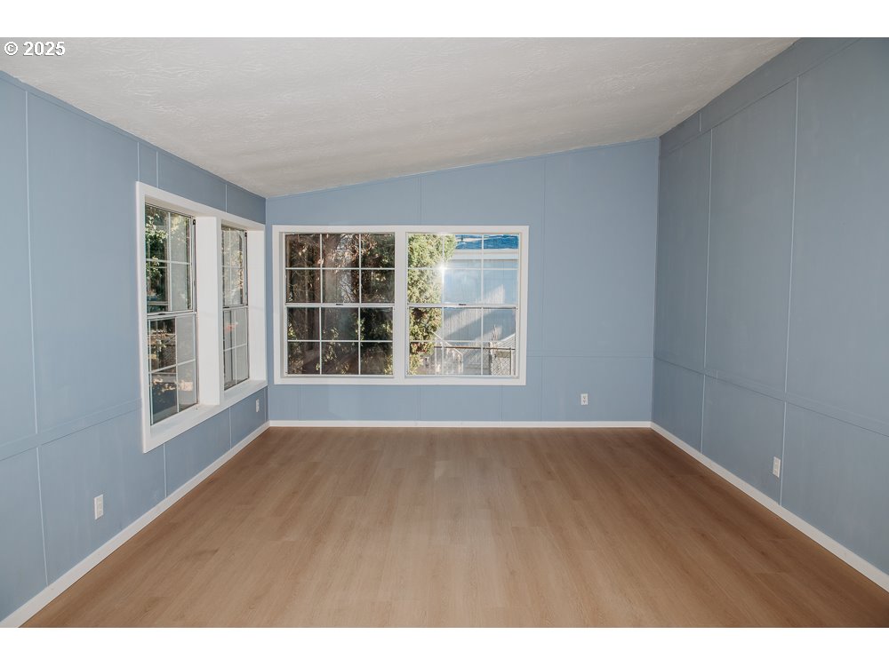 338 Archie Street Eugene, OR 97402 - Photo 4 of 34