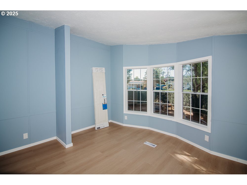 338 Archie Street Eugene, OR 97402 - Photo 8 of 34