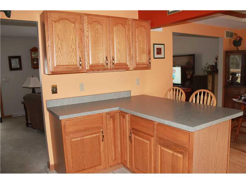 85 Neville Road Beaver, PA 15009 - Photo 6 of 15 Kitchen.