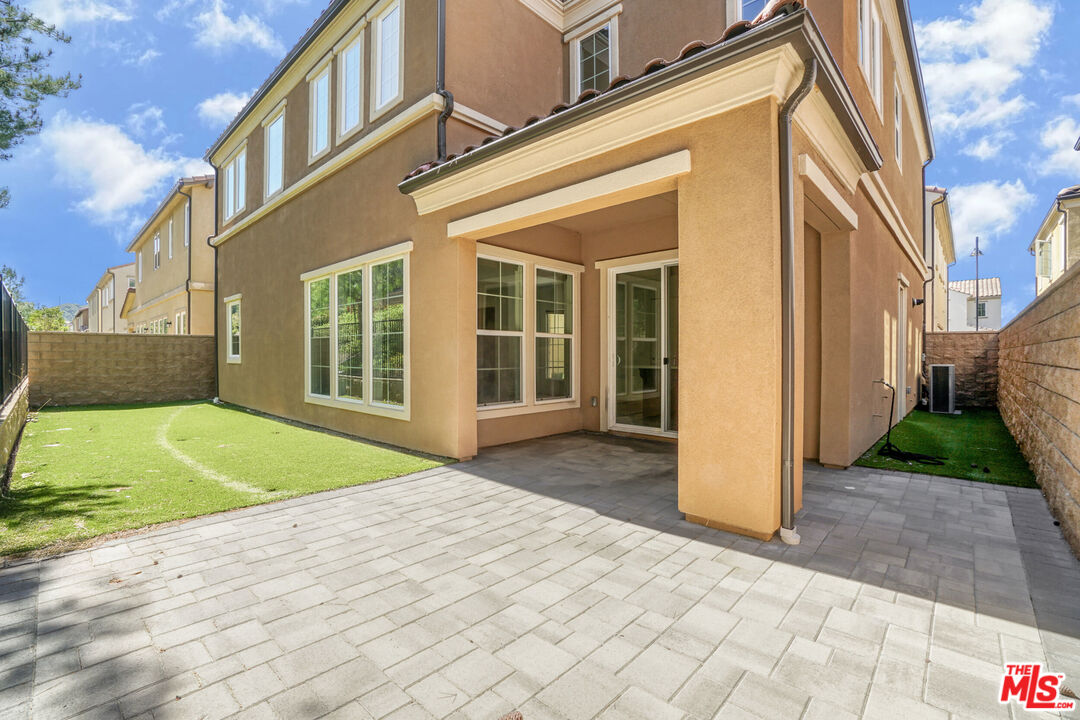 20705 West Chestnut Circle Porter Ranch, CA 91326 - Photo 30 of 35