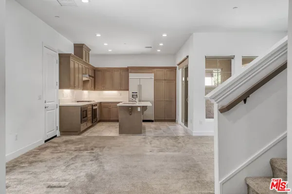 $1,433,000 | 20705 West Chestnut Circle, Porter Ranch, CA 91326
