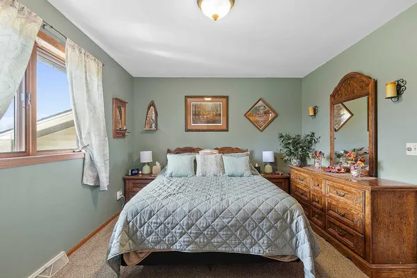 $379,900 | N6426 Bahr Estates Drive, Cecil, WI 54111