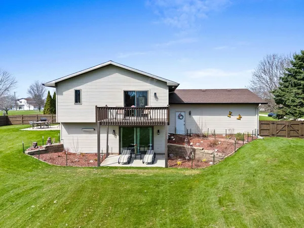 $379,900 | N6426 Bahr Estates Drive, Cecil, WI 54111