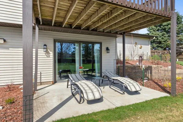 $379,900 | N6426 Bahr Estates Drive, Cecil, WI 54111
