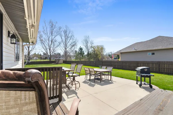 $379,900 | N6426 Bahr Estates Drive, Cecil, WI 54111
