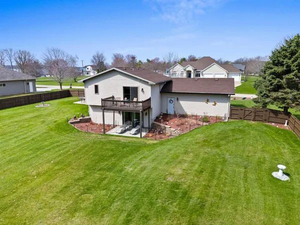 $379,900 | N6426 Bahr Estates Drive, Cecil, WI 54111