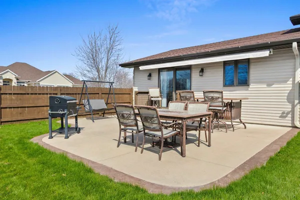 $379,900 | N6426 Bahr Estates Drive, Cecil, WI 54111