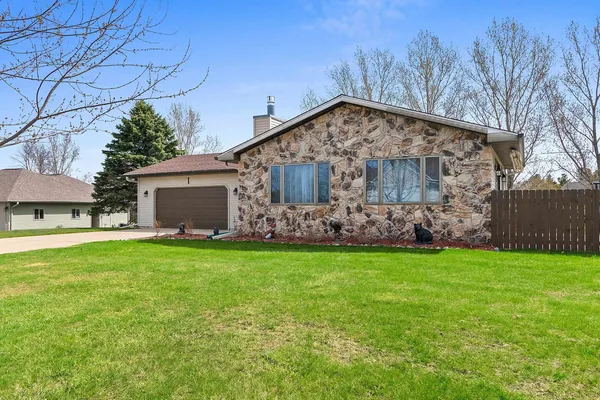 $379,900 | N6426 Bahr Estates Drive, Cecil, WI 54111
