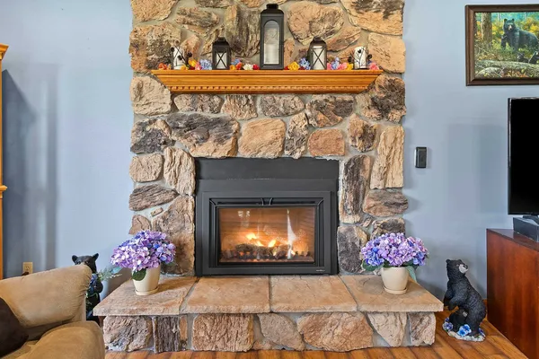 $379,900 | N6426 Bahr Estates Drive, Cecil, WI 54111