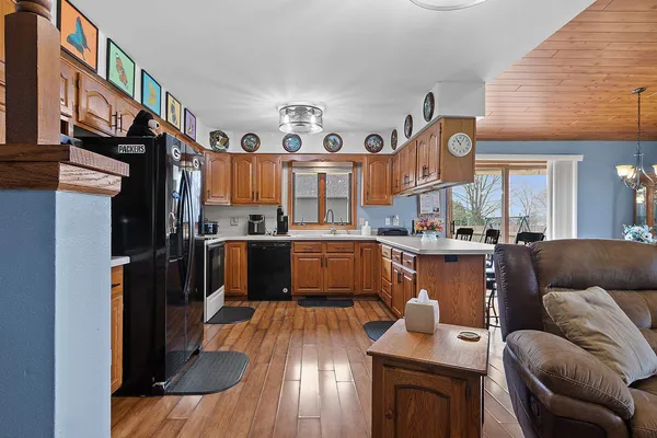 $379,900 | N6426 Bahr Estates Drive, Cecil, WI 54111