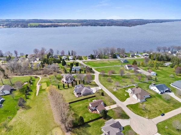 $379,900 | N6426 Bahr Estates Drive, Cecil, WI 54111