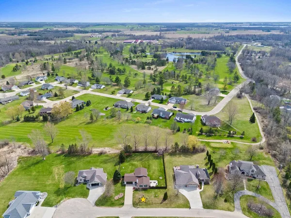 $379,900 | N6426 Bahr Estates Drive, Cecil, WI 54111